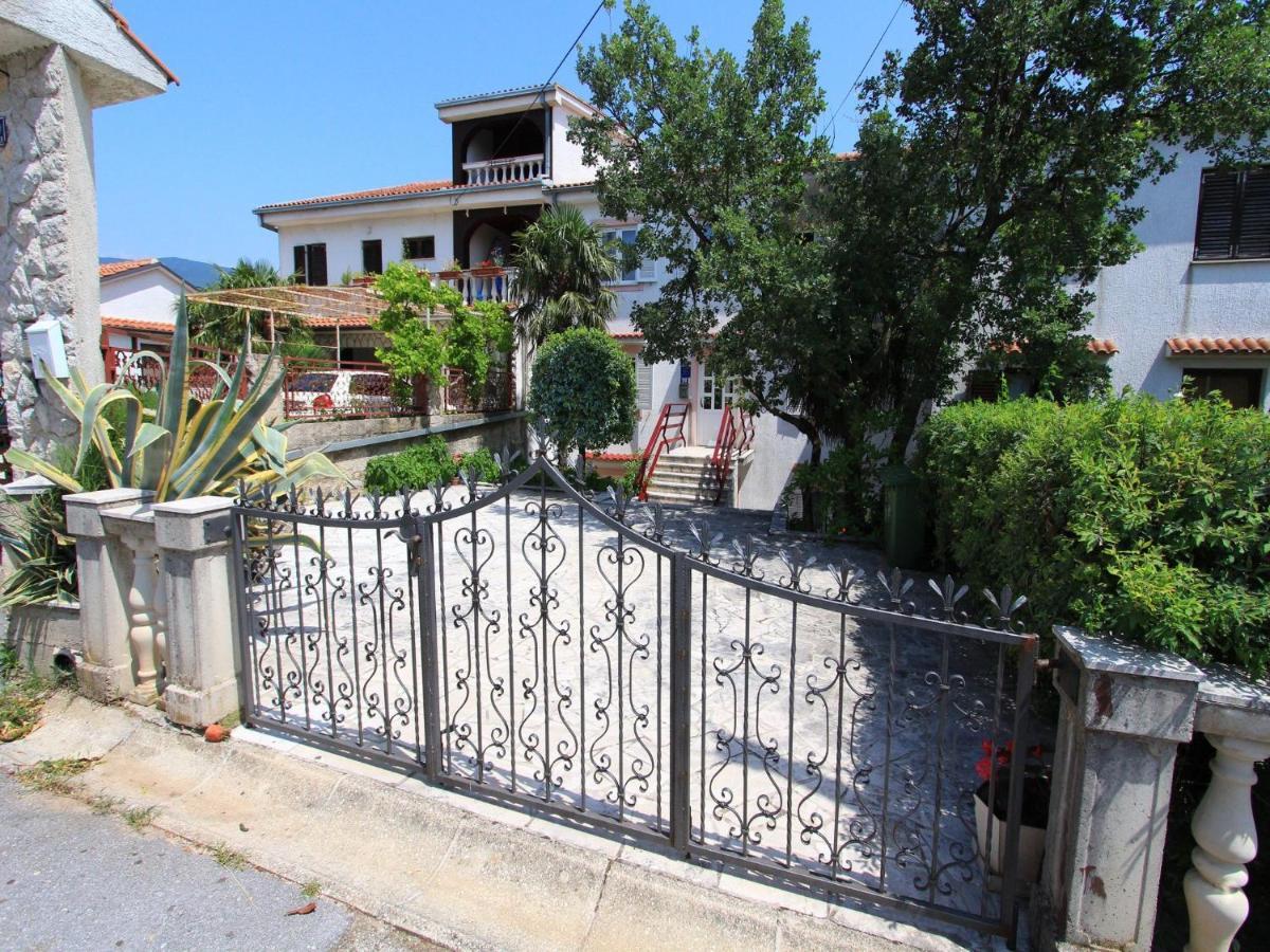 Biserka Apartment *